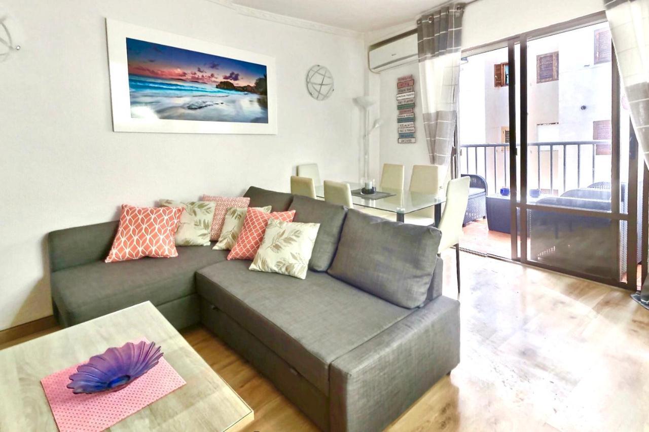 Apartment With Pool & Balcony Less Than 10Min Walk To La Mata Beach! Torrevieja Exterior photo